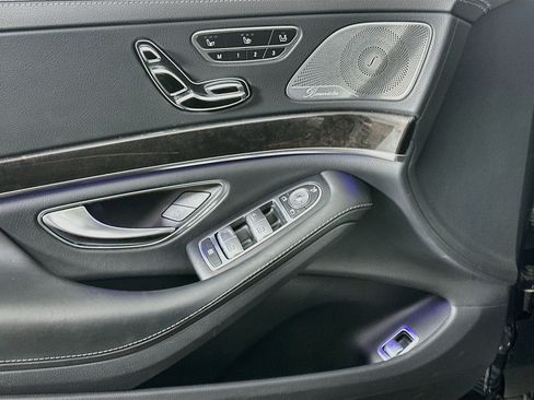 Used 2016 Mercedes-Benz S 550 4MATIC Sedan image 15