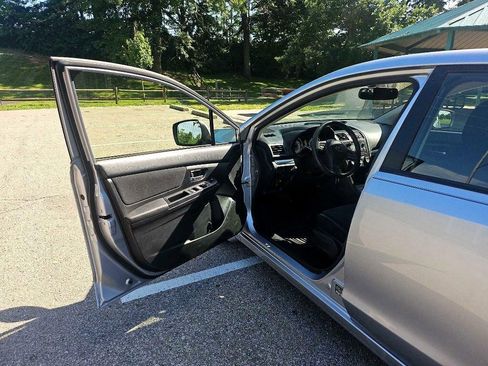 Used 2014 Subaru Impreza 2.0i Premium w/ Popular Package #2 image 9