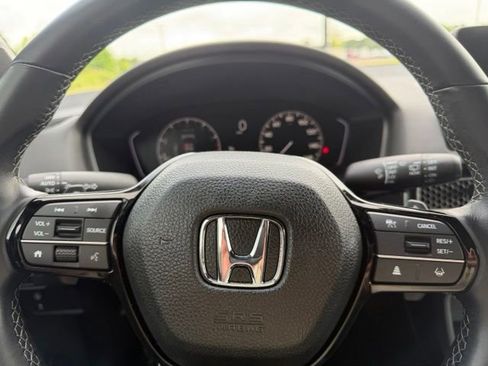 Used 2023 Honda Civic Sport image 8