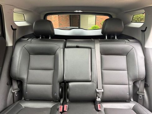 Used 2022 GMC Terrain SLT w/ Tech Package AWD/4WD image 21