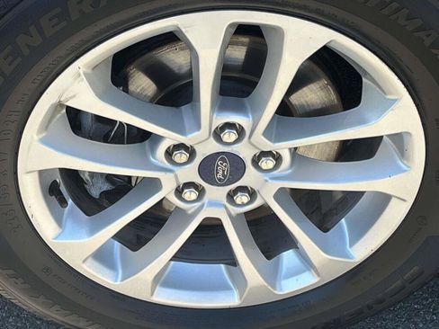 Used 2022 Ford Escape SE w/ Convenience Package FWD image 14