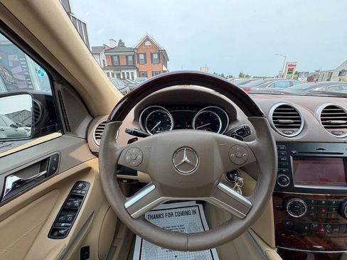 Used 2012 Mercedes-Benz GL 450 4MATIC image 20
