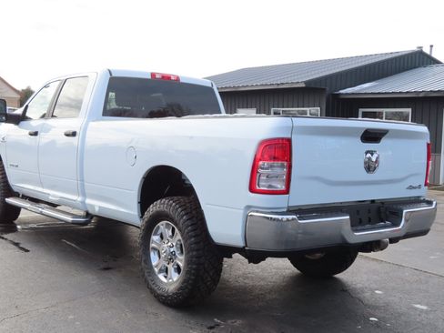 Used 2024 RAM 2500 Big Horn image 17
