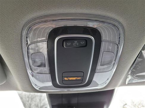 New 2026 Hyundai Elantra SE image 18