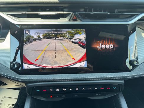 New 2026 Jeep Cherokee Laredo AWD/4WD image 25