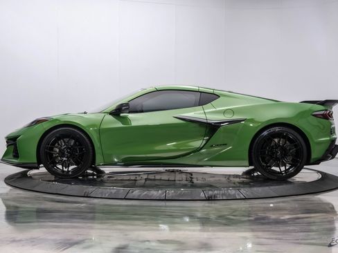 Used 2026 Chevrolet Corvette Z06 RWD image 10