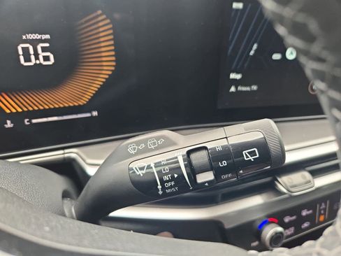 Certified 2025 Kia Sorento S image 24