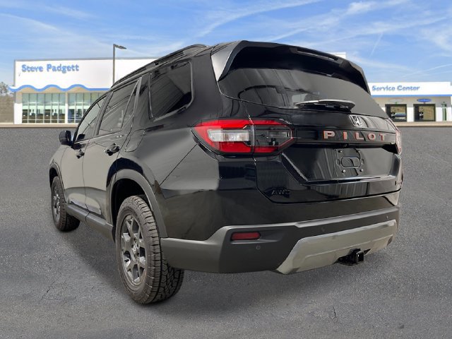 New 2026 Honda Pilot TrailSport image 4