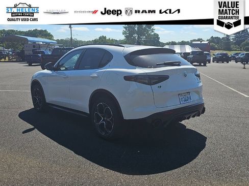 Used 2024 Alfa Romeo Stelvio Veloce AWD/4WD image 4