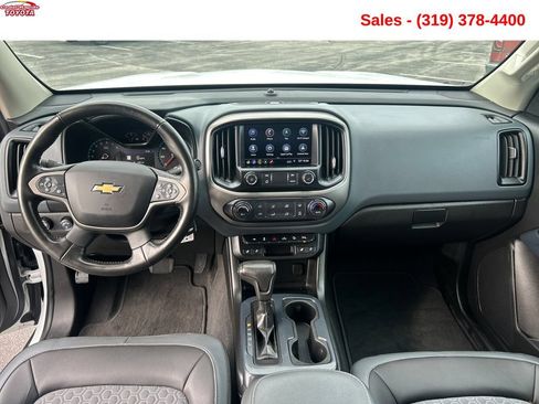Used 2021 Chevrolet Colorado Z71 AWD/4WD image 13