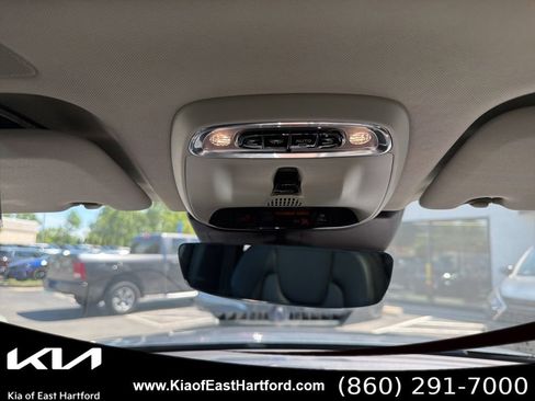Used 2021 Volvo XC60 T5 Momentum AWD/4WD image 25