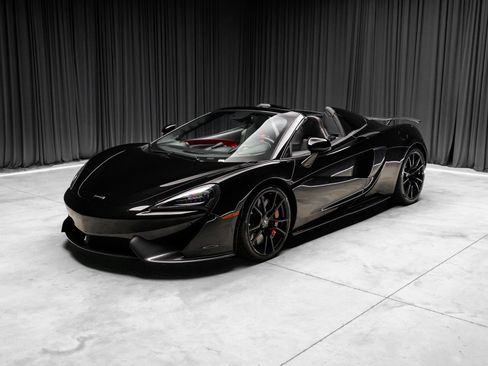Used 2019 McLaren 570S Spider RWD image 22