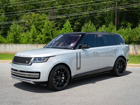 Used 2023 Land Rover Range Rover Long Wheelbase SE AWD/4WD image 10