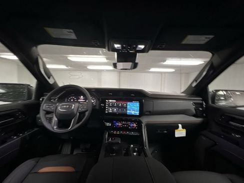 New 2026 GMC Sierra 1500 AT4 w/ AT4 Premium Package AWD/4WD image 21