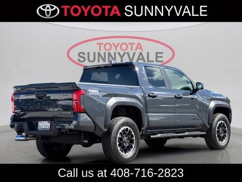 Used 2025 Toyota Tacoma TRD Off-Road AWD/4WD image 3