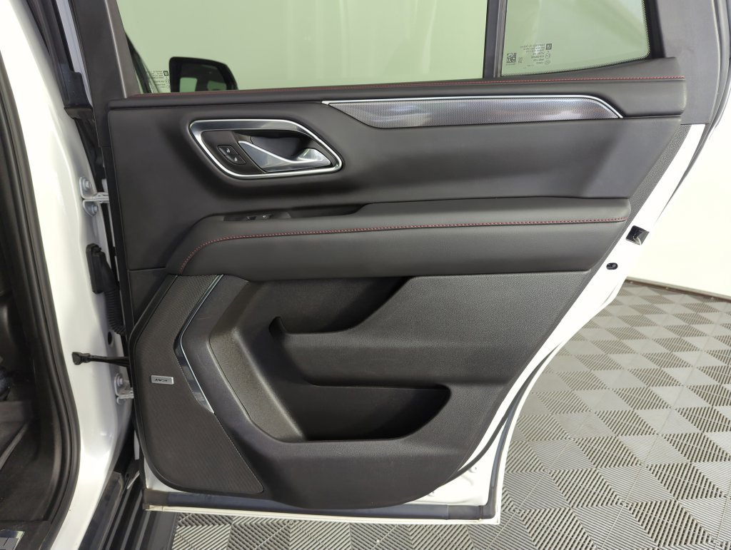 Used 2023 Chevrolet Tahoe RST w/ Luxury Package RWD image 33