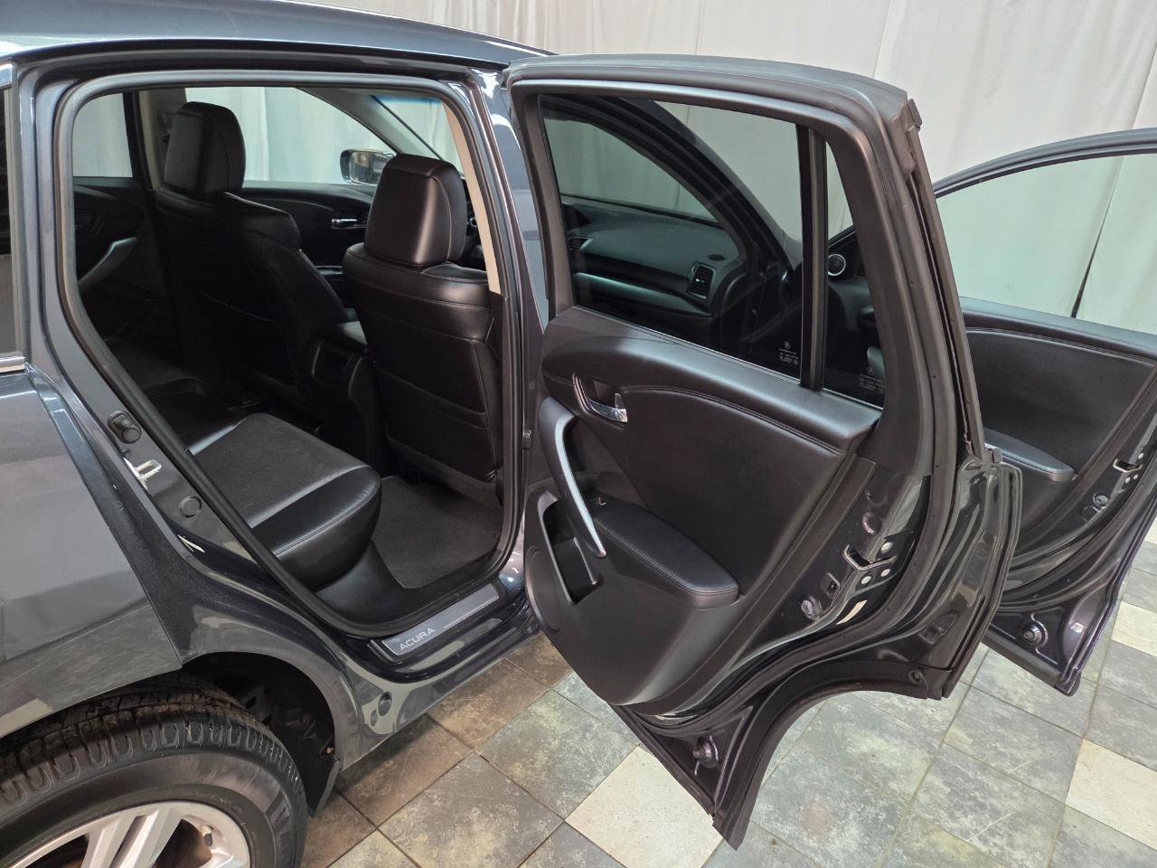 Used 2014 Acura RDX AWD image 14