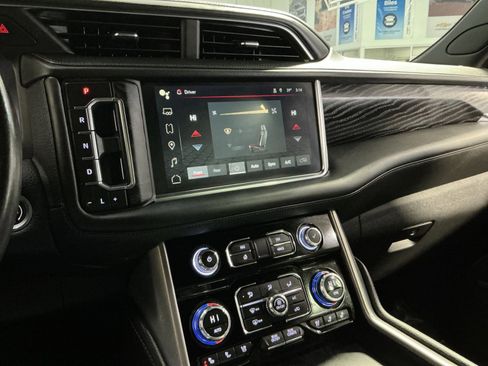 Used 2023 GMC Yukon Denali image 29