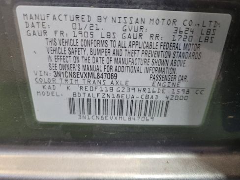 Used 2021 Nissan Versa SV FWD image 33