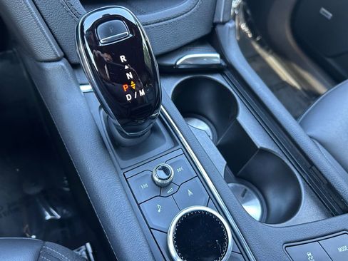 Used 2024 Cadillac XT6 Premium Luxury image 20