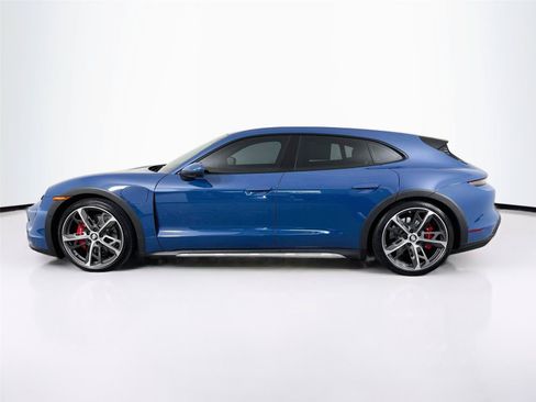 Used 2024 Porsche Taycan 4S AWD/4WD image 30