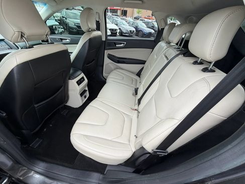 Used 2018 Ford Edge Titanium AWD/4WD image 20