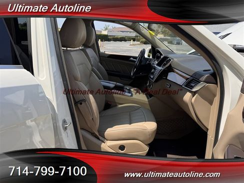 Used 2016 Mercedes-Benz GL 450 4MATIC image 35