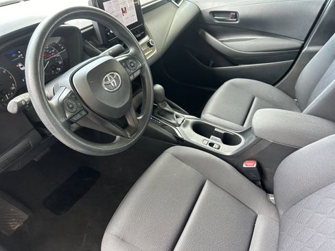 Used 2024 Toyota Corolla LE image 9