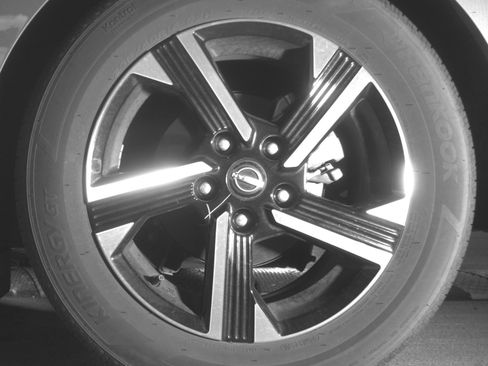 Used 2025 Nissan Sentra SV image 14