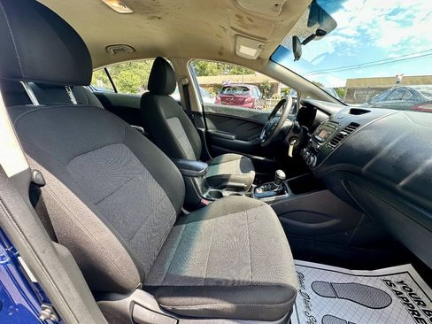 Used 2018 Kia Forte LX FWD image 18