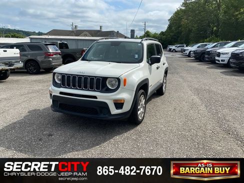 Used 2019 Jeep Renegade Sport w/ Sport Appearance Group AWD/4WD image 1