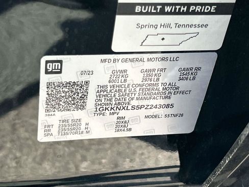 Used 2023 GMC Acadia Denali w/ Denali Ultimate Package AWD/4WD image 32