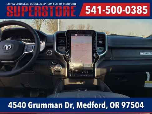 New 2026 RAM 1500 Laramie AWD/4WD image 18