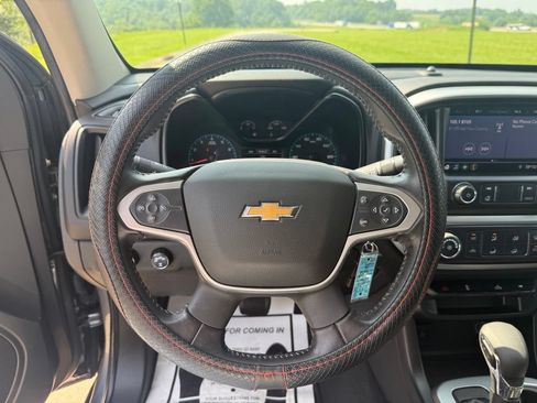 Used 2022 Chevrolet Colorado LT w/ Redline Special Edition AWD/4WD image 27