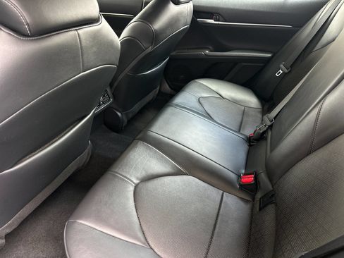 Used 2024 Toyota Camry XSE FWD image 10