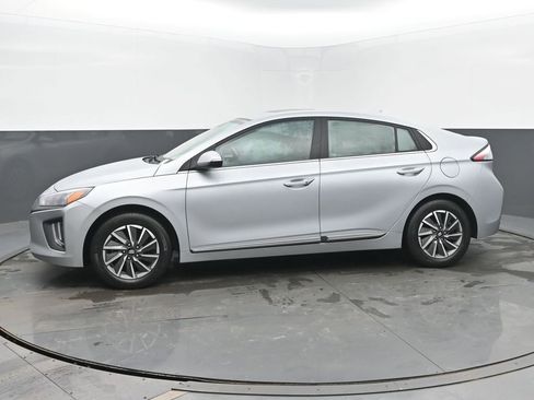Used 2021 Hyundai Ioniq Limited image 2