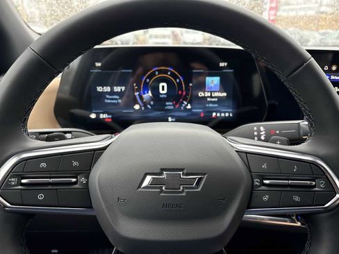 New 2026 Chevrolet Equinox ACTIV FWD image 11