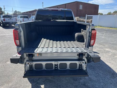 Used 2024 GMC Sierra 1500 Elevation w/ X31 Off-Road Package image 5