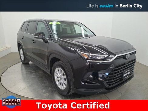 Certified 2025 Toyota Grand Highlander AWD image 1