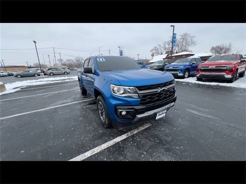 Certified 2022 Chevrolet Colorado Z71 w/ Safety Package image 2