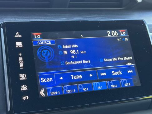 Used 2019 Honda Clarity Plug-In Hybrid image 23