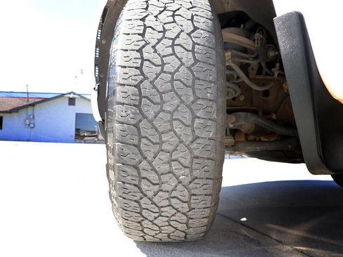 Used 2020 Chevrolet Silverado 1500 Custom w/ Custom Value Package image 25