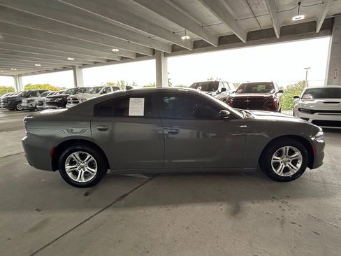 Used 2023 Dodge Charger SXT image 4