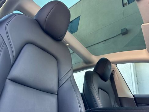 Used 2023 Tesla Model 3 Standard Range RWD image 15