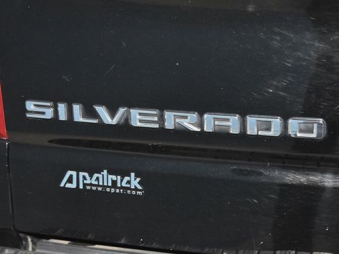 Used 2020 Chevrolet Silverado 1500 LT Trail Boss image 25