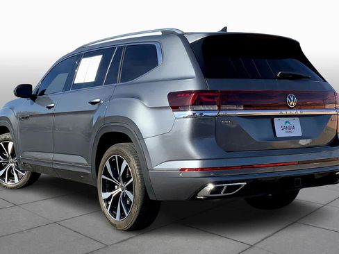 Used 2024 Volkswagen Atlas SEL Premium R-Line image 11