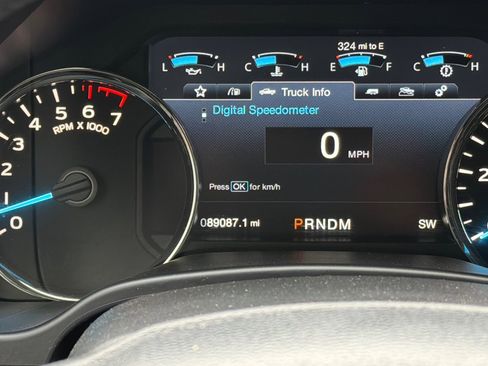 Used 2020 Ford F150 Lariat image 24