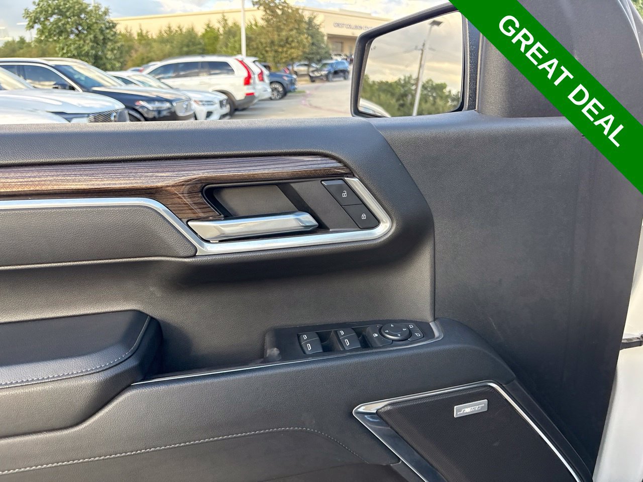 Used 2025 Chevrolet Silverado 1500 RST AWD/4WD image 16