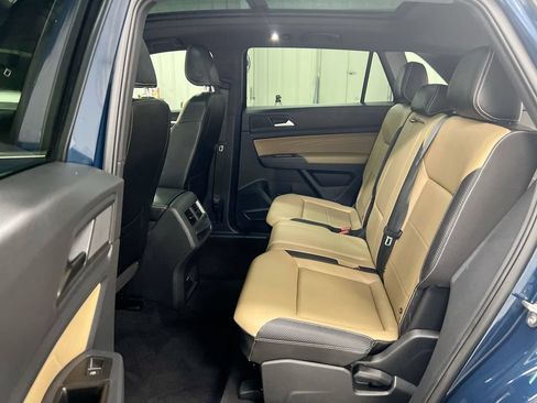Used 2021 Volkswagen Atlas Cross Sport SEL AWD/4WD image 23