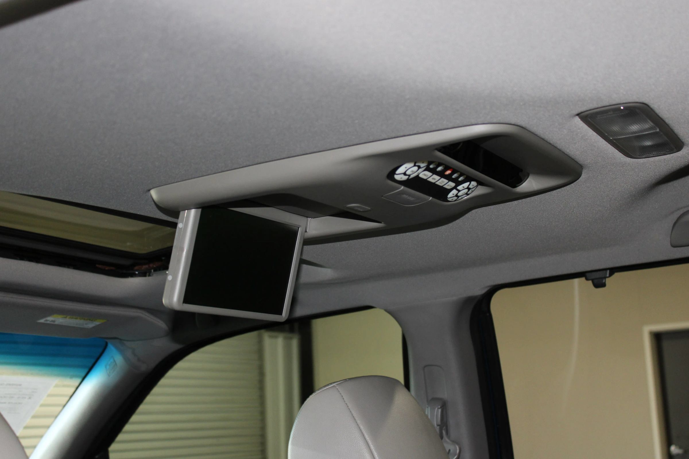 Used 2014 Honda Pilot Touring image 26